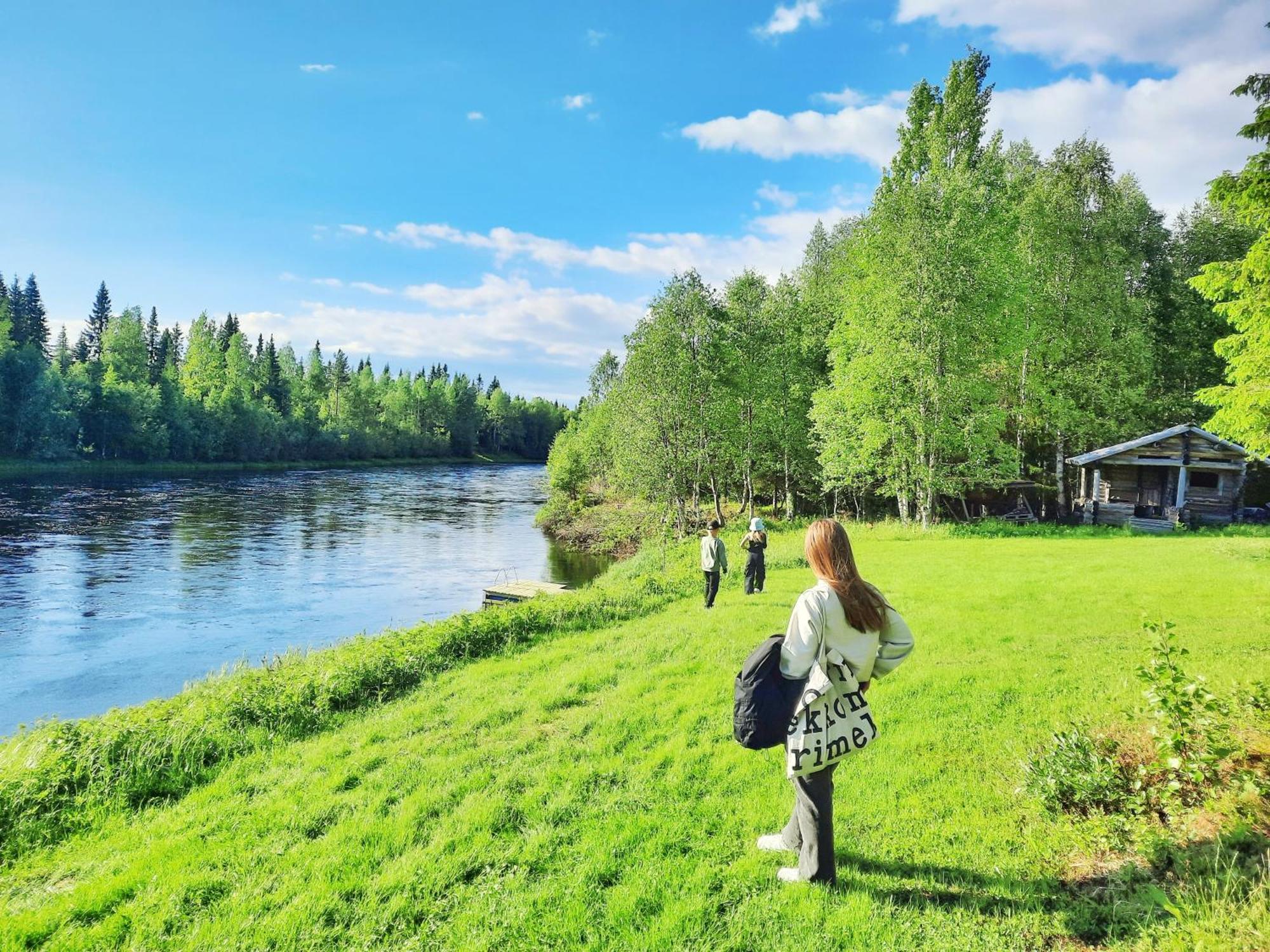 Lapin Villa Hiisi Joen Rannalla Ranua Exteriör bild