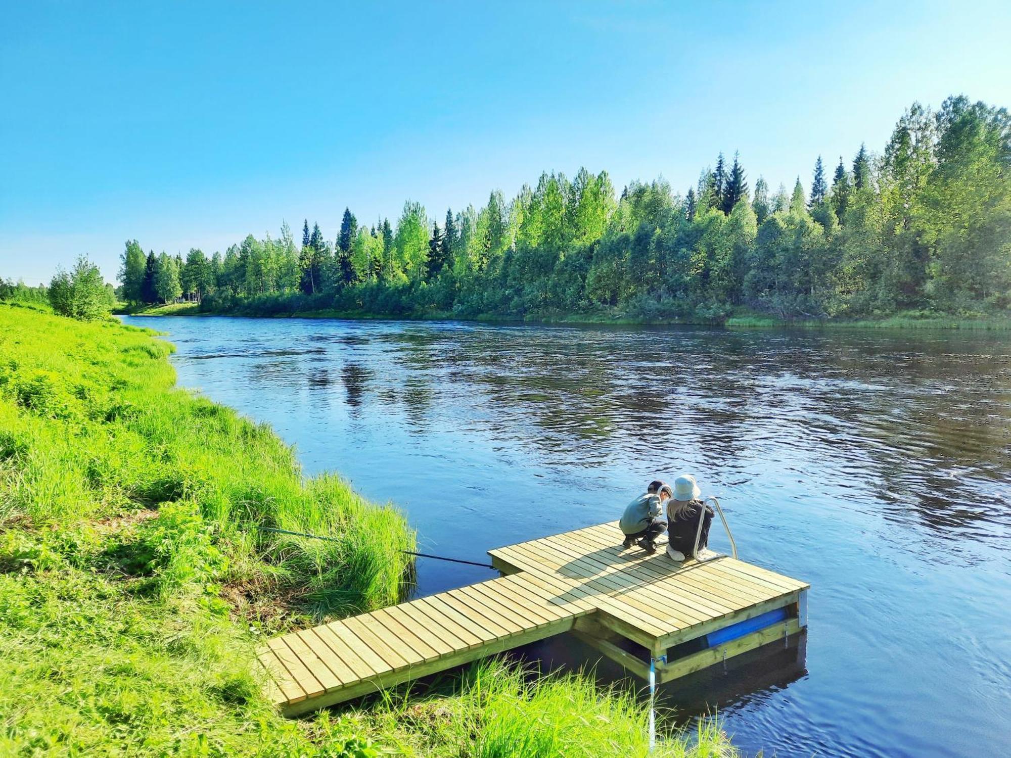 Lapin Villa Hiisi Joen Rannalla Ranua Exteriör bild