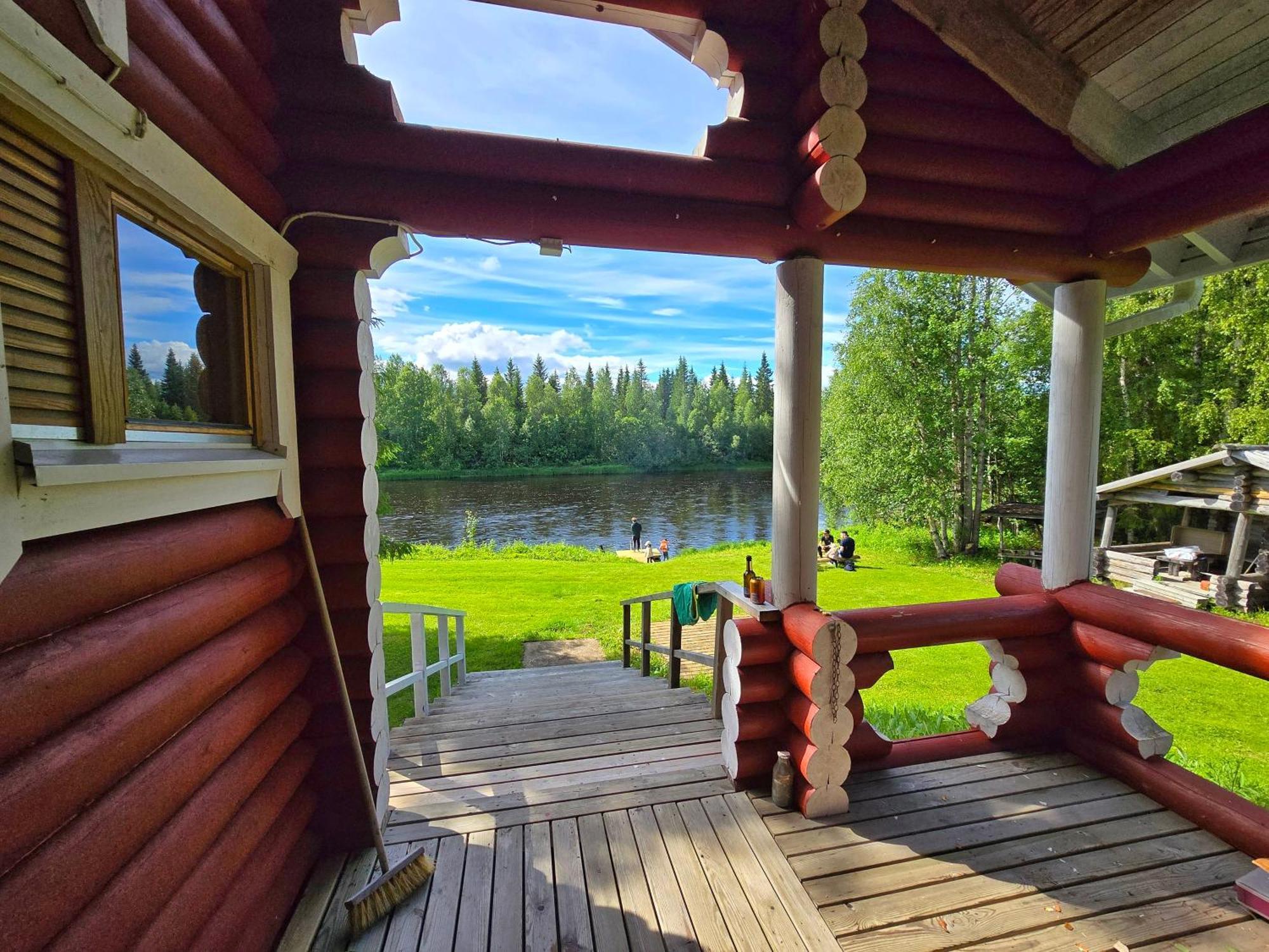 Lapin Villa Hiisi Joen Rannalla Ranua Exteriör bild